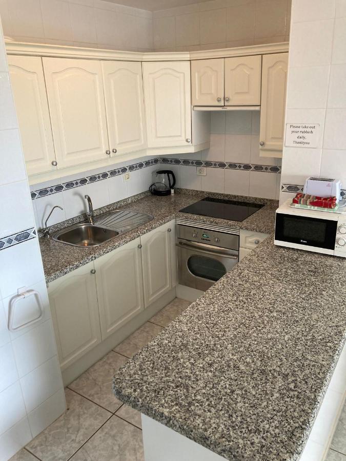 Victoria Court 2, Los Cristianos Guincho  Zewnętrze zdjęcie